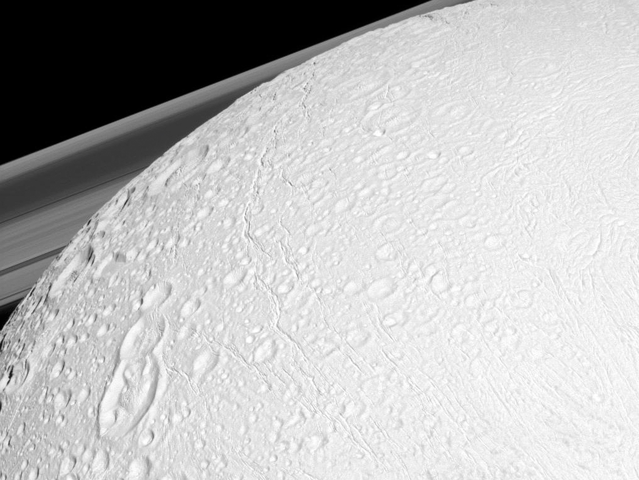 Enceladus, Saturn's Amazing Snowball Moon 04