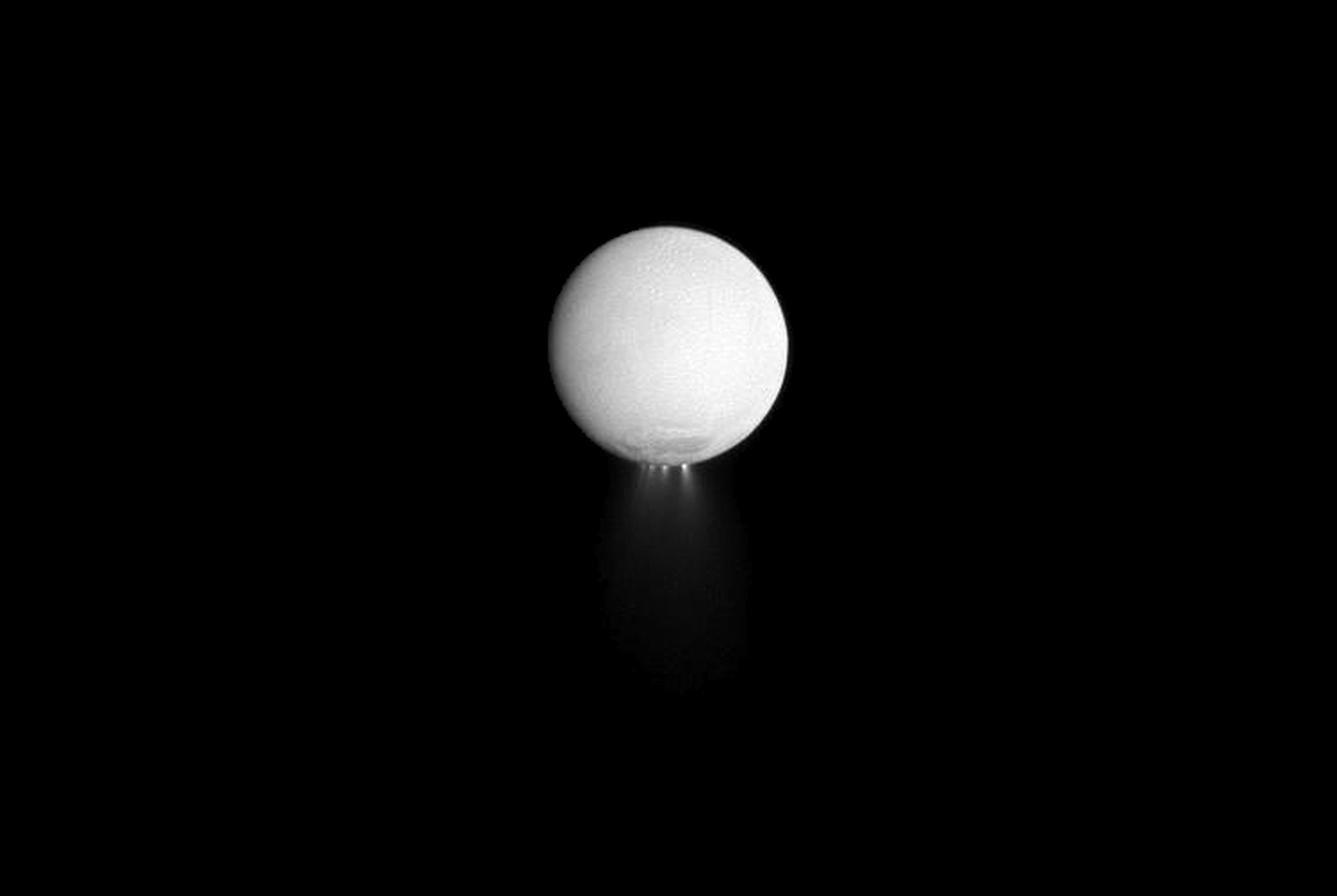 Enceladus, Saturn's Amazing Snowball Moon 10