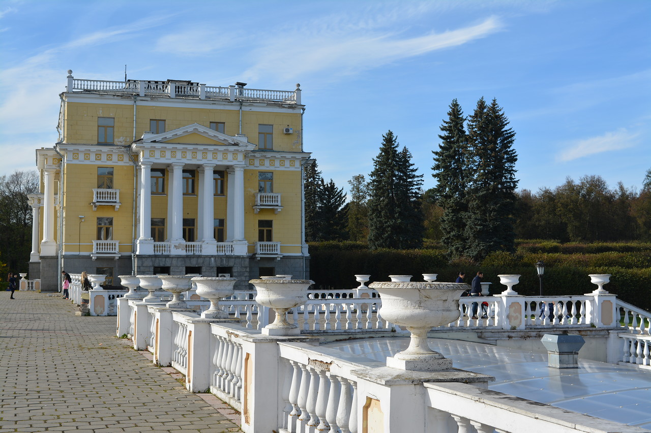 The Museum-estate Arkhangelsk 57