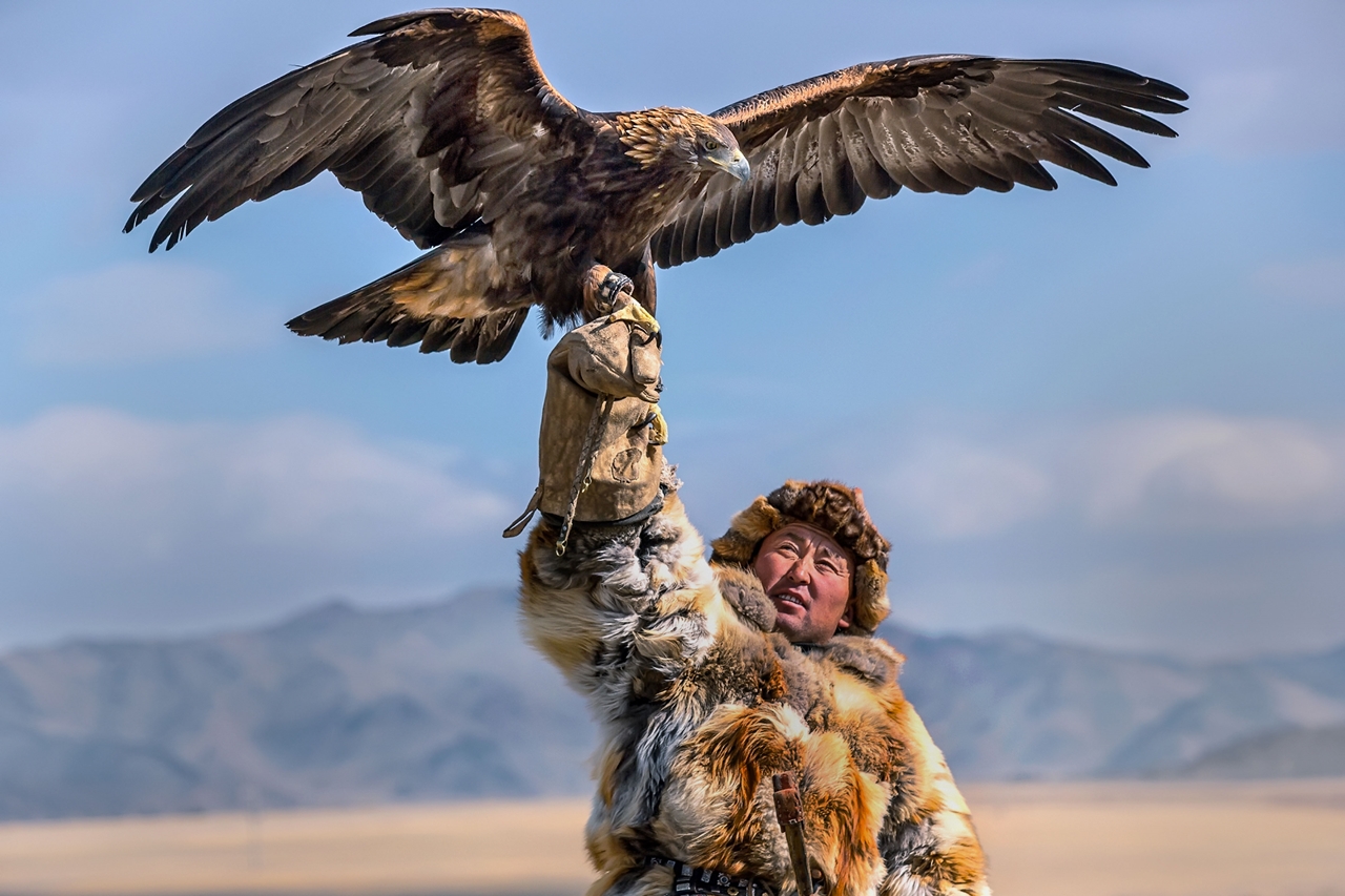 Golden Eagle Festival in Mongolia 01