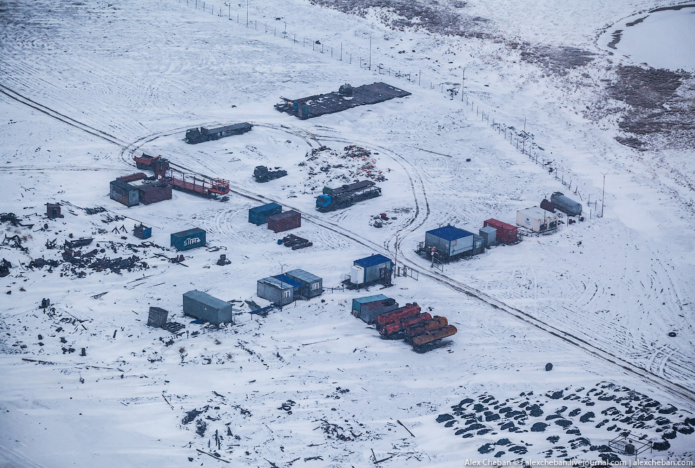 How extract oil in the Arctic on the Prirazlomnaya platform 05