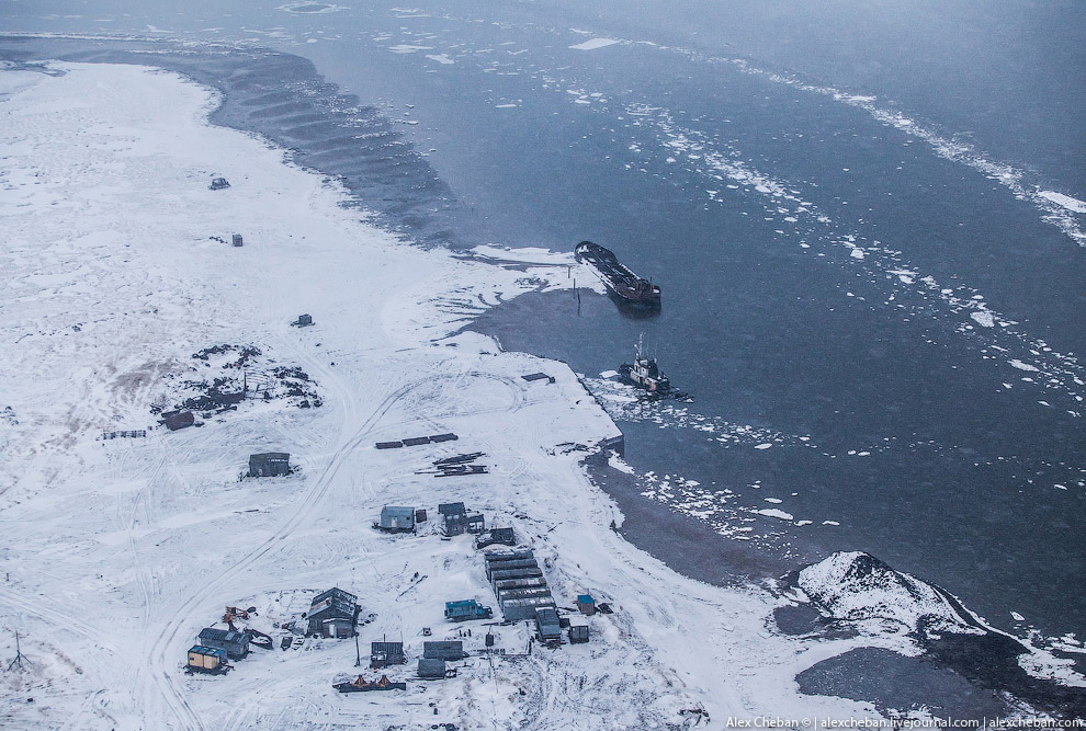 How extract oil in the Arctic on the Prirazlomnaya platform 06