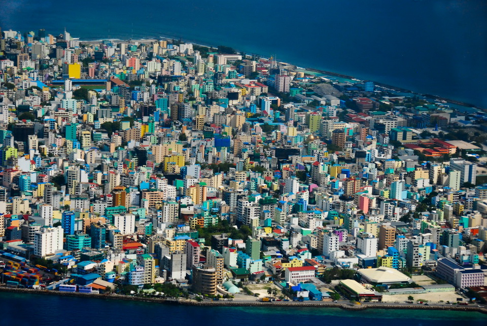 Malé is a city in the ocean 05