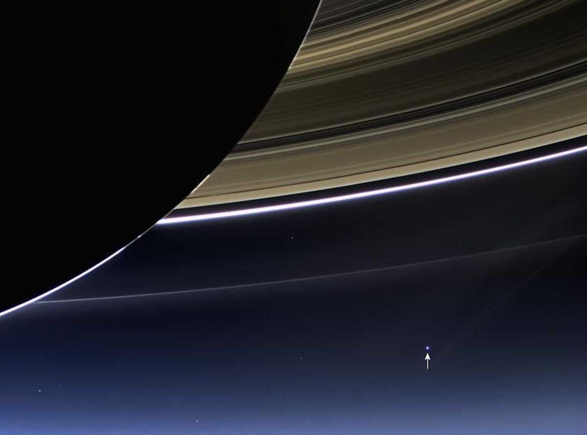 Amazing photos of majestic Saturn 22
