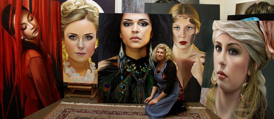 Awesome realistic paintings by Christiane Vleugels 27