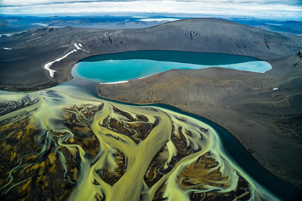 Stunning images from the travel photographer self-taught Chris Burkard 30
