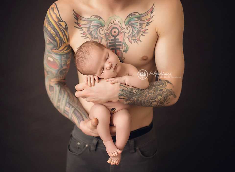 Fatherly love. the Best photos of fathers with young children 09