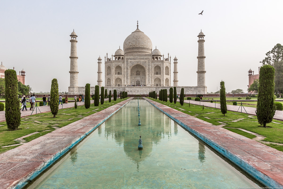 Incredible Taj Mahal 01