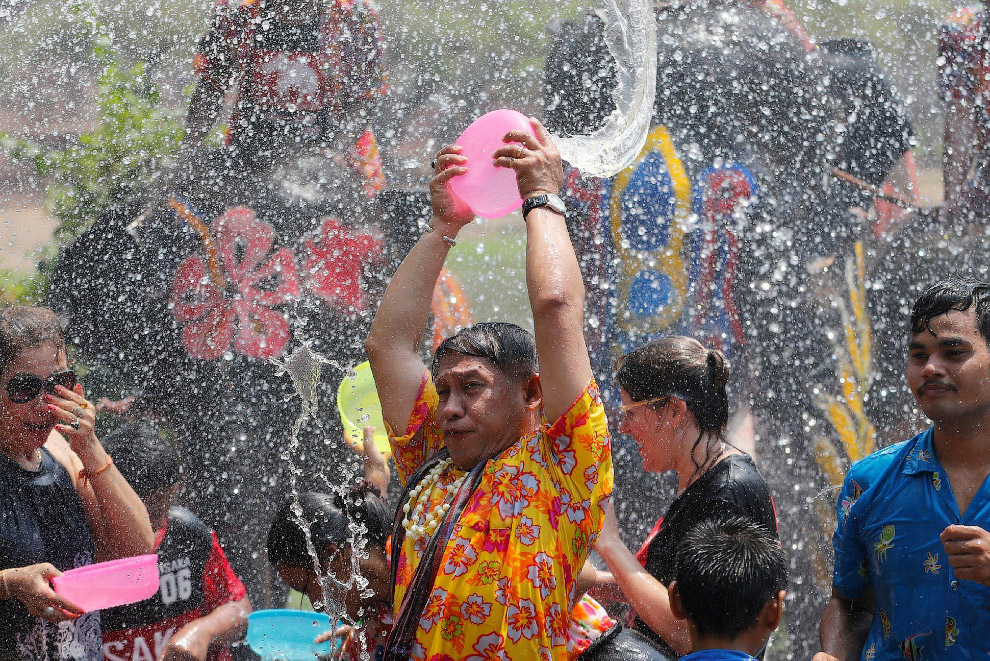 Songkran — Thai New year 21