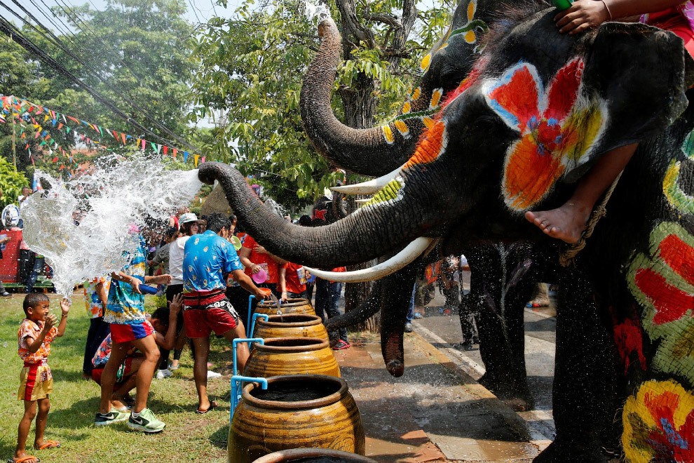 Songkran — Thai New year 22