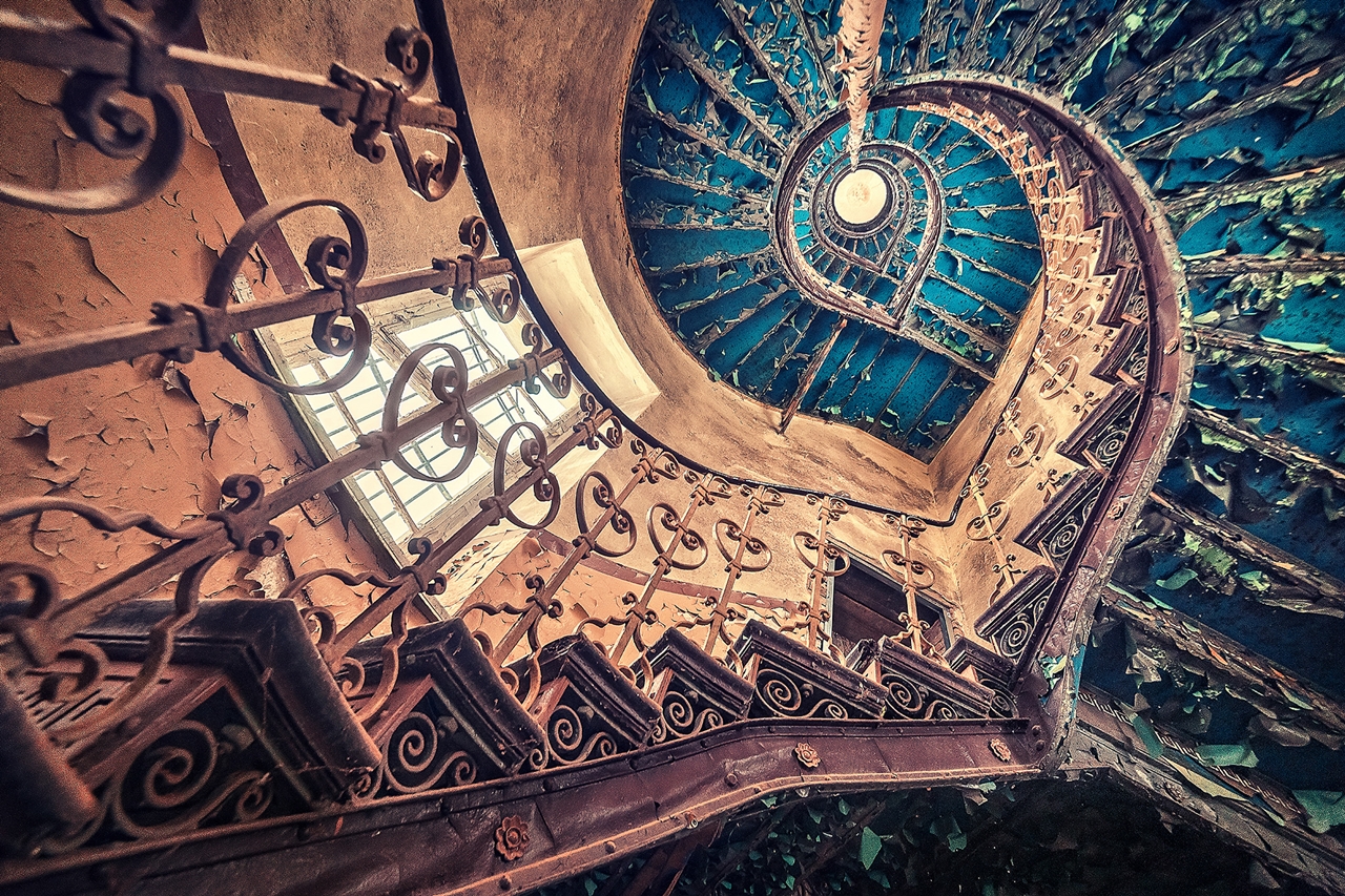 The abstract beauty of abandoned spaces in the works of Matthias Hacker 18