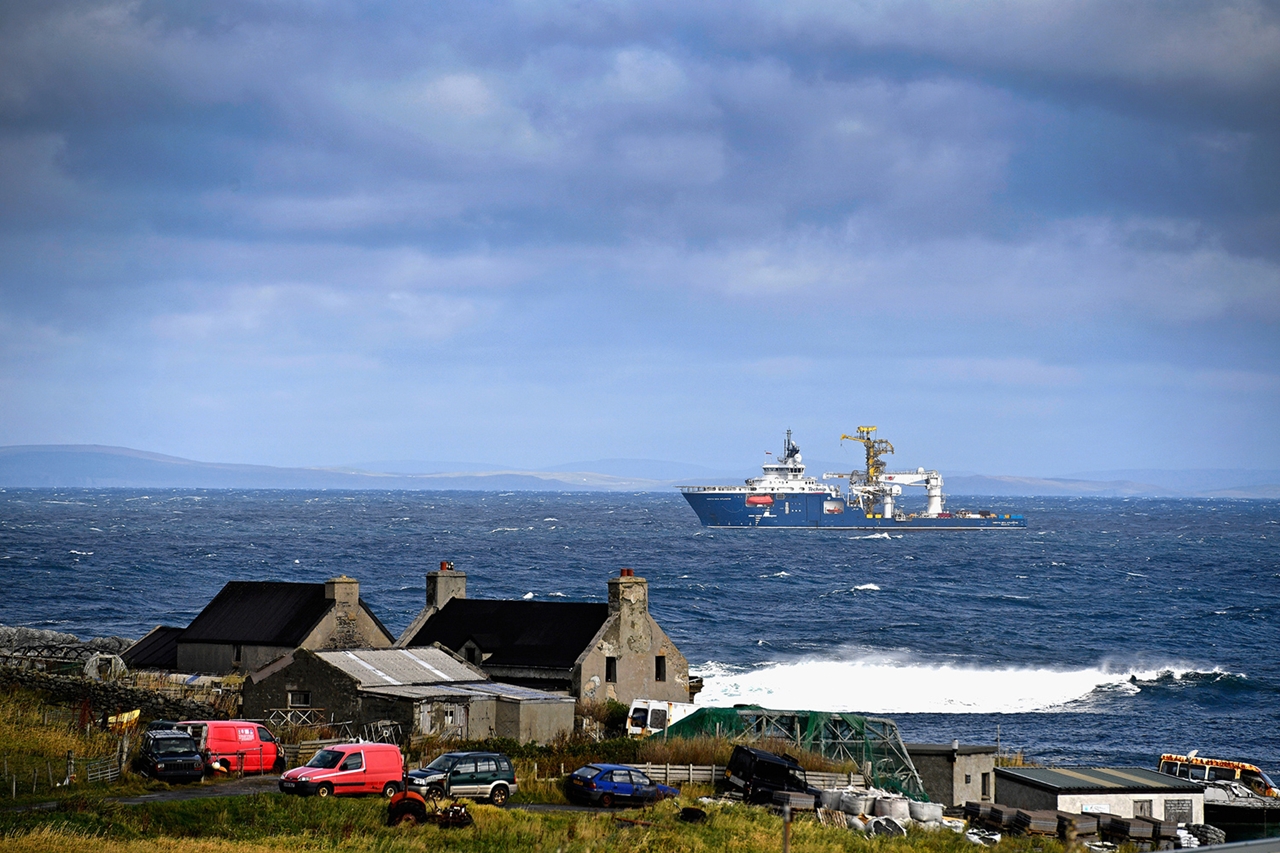 foula-scotland-the-most-remote-inhabited-island-in-great-britain-03