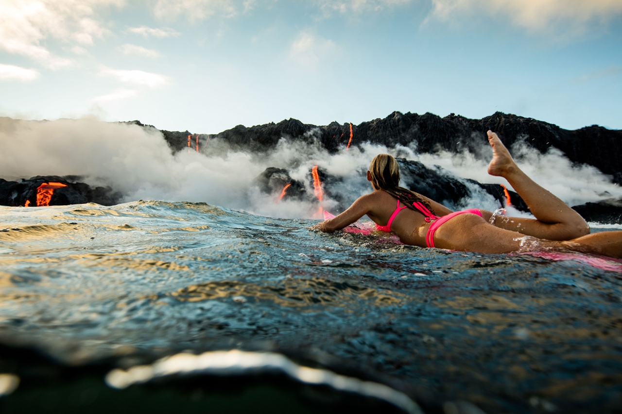 swim-with-lava-in-hawaii-09