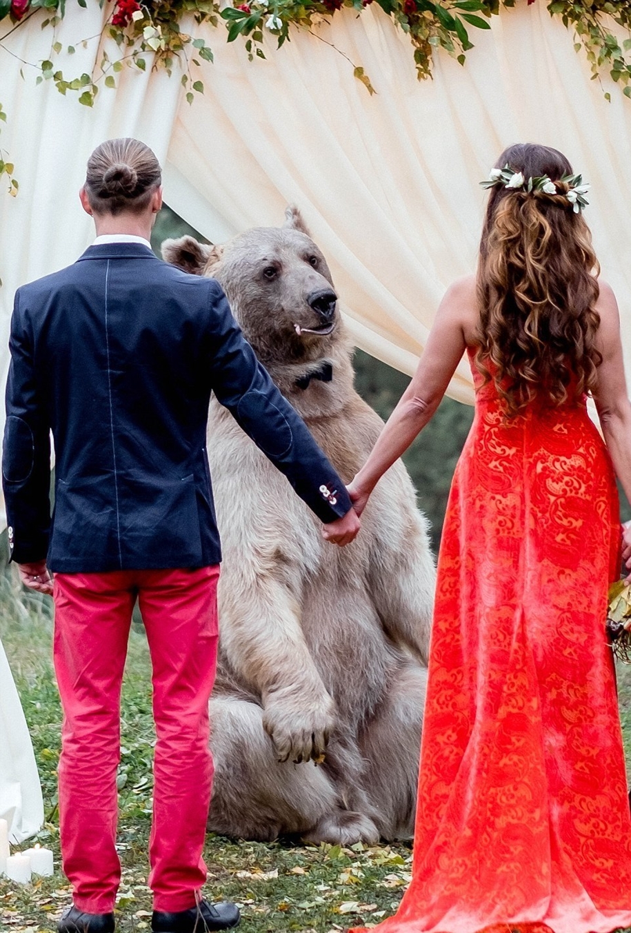 bear-stepan-betrothed-couple-from-moscow-06