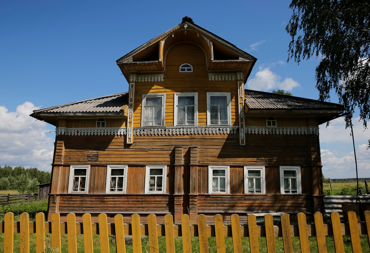 russian-wooden-architecture-21