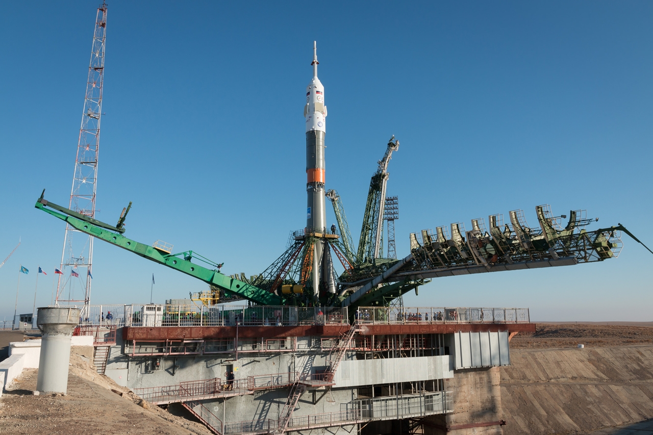 the-start-of-the-russian-spaceship-soyuz-ms-03-05
