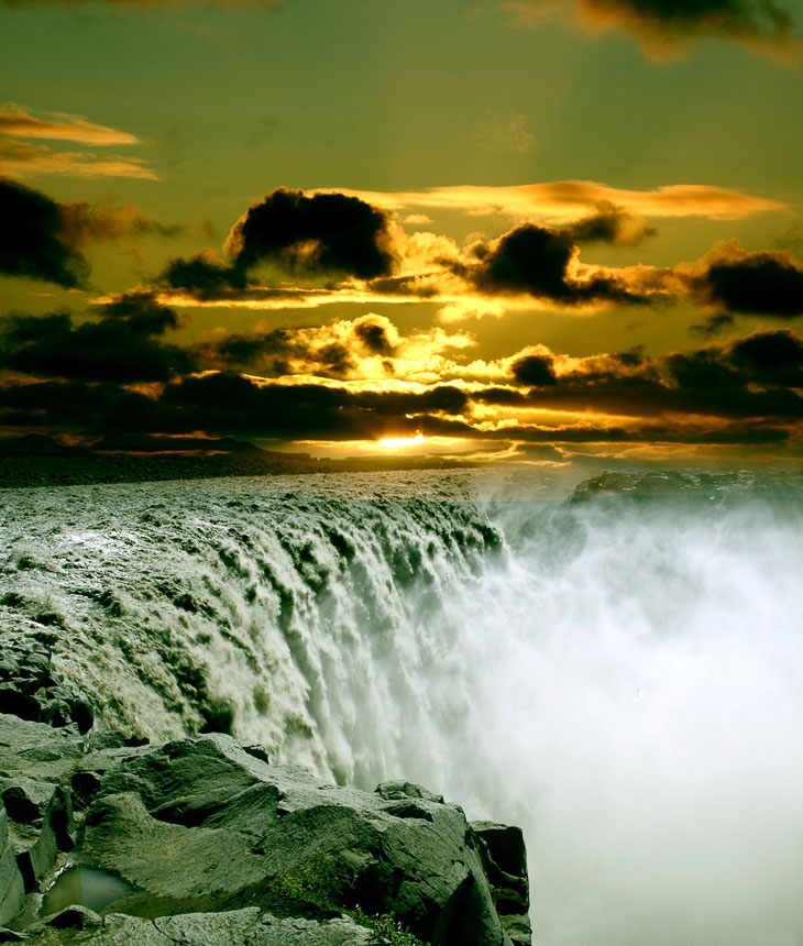 Деттифосс - самый мощный водопад в Европе 