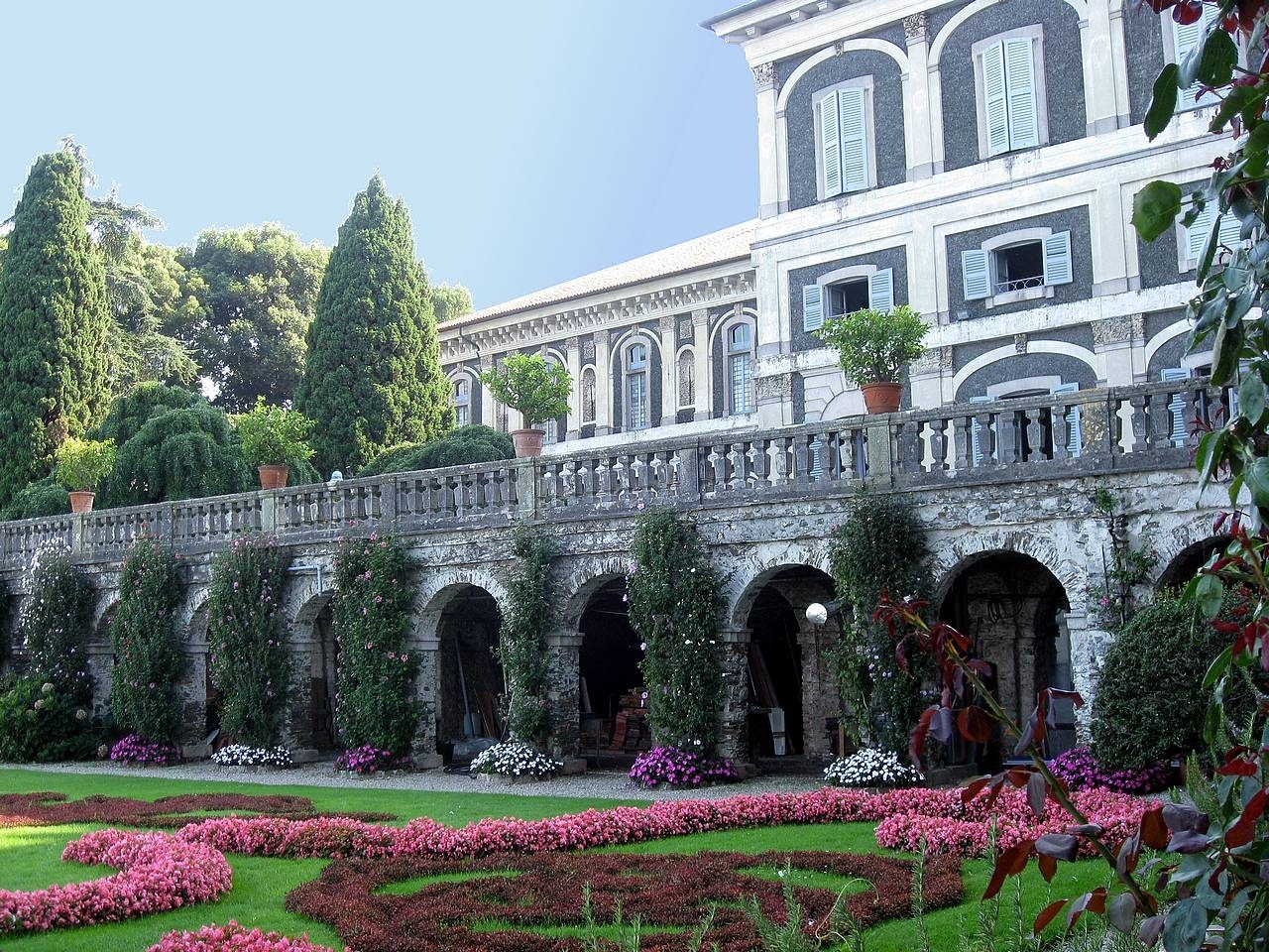 Borromeo Palace 10