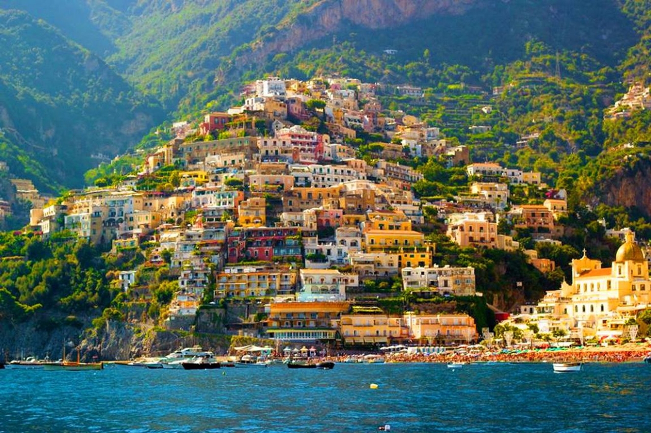 Colorful Amalfi coast 02