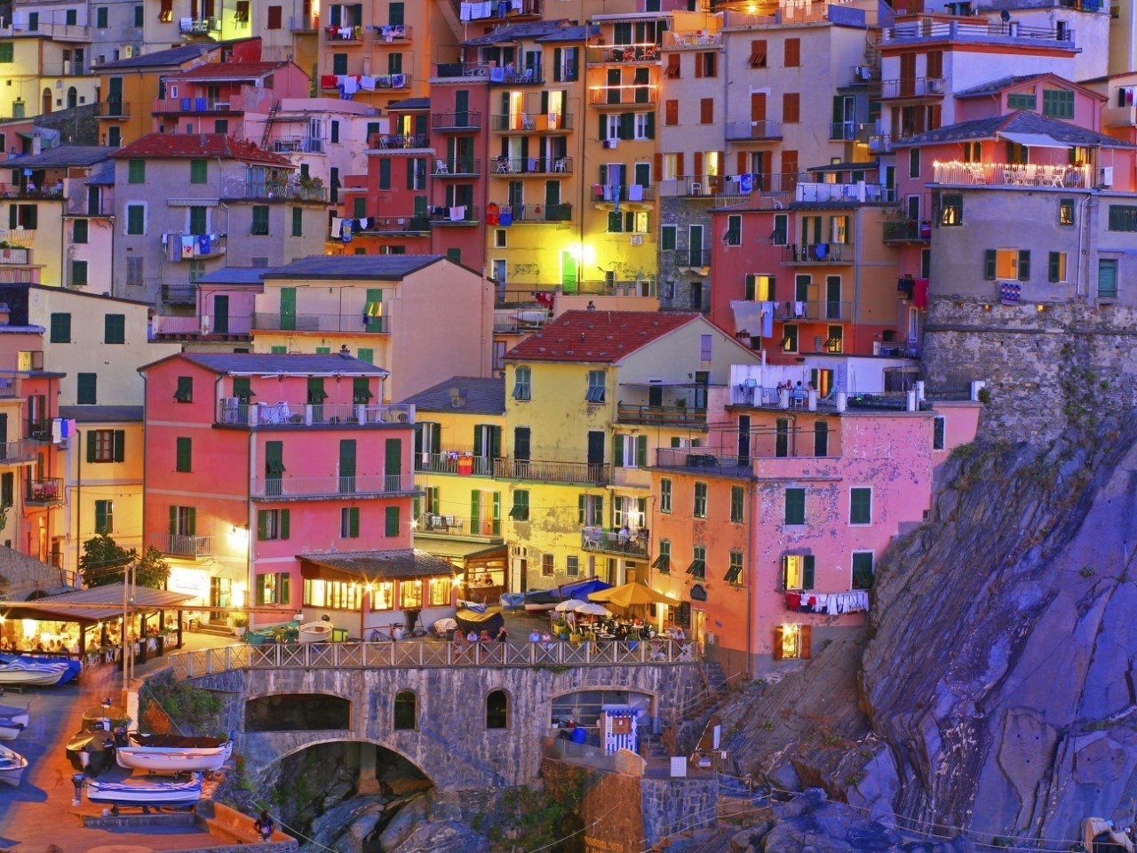 Colorful Amalfi coast 06
