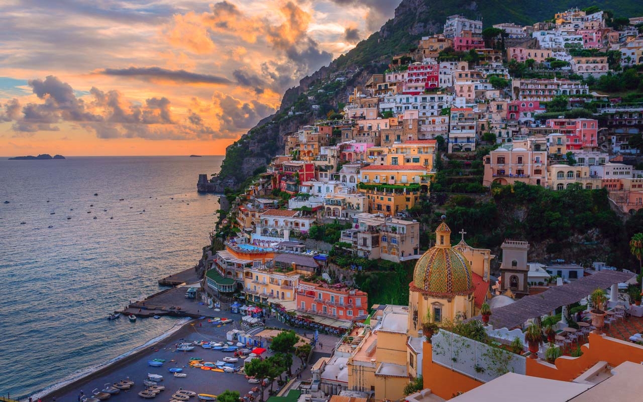 Colorful Amalfi coast 12