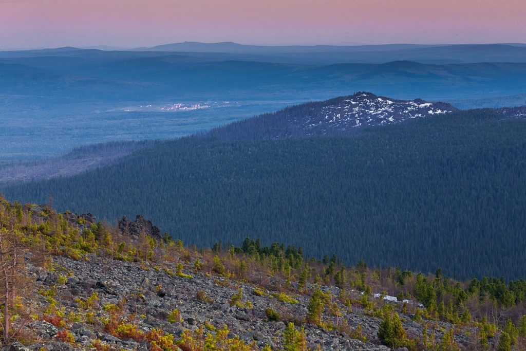 Фото конжаковский камень летом