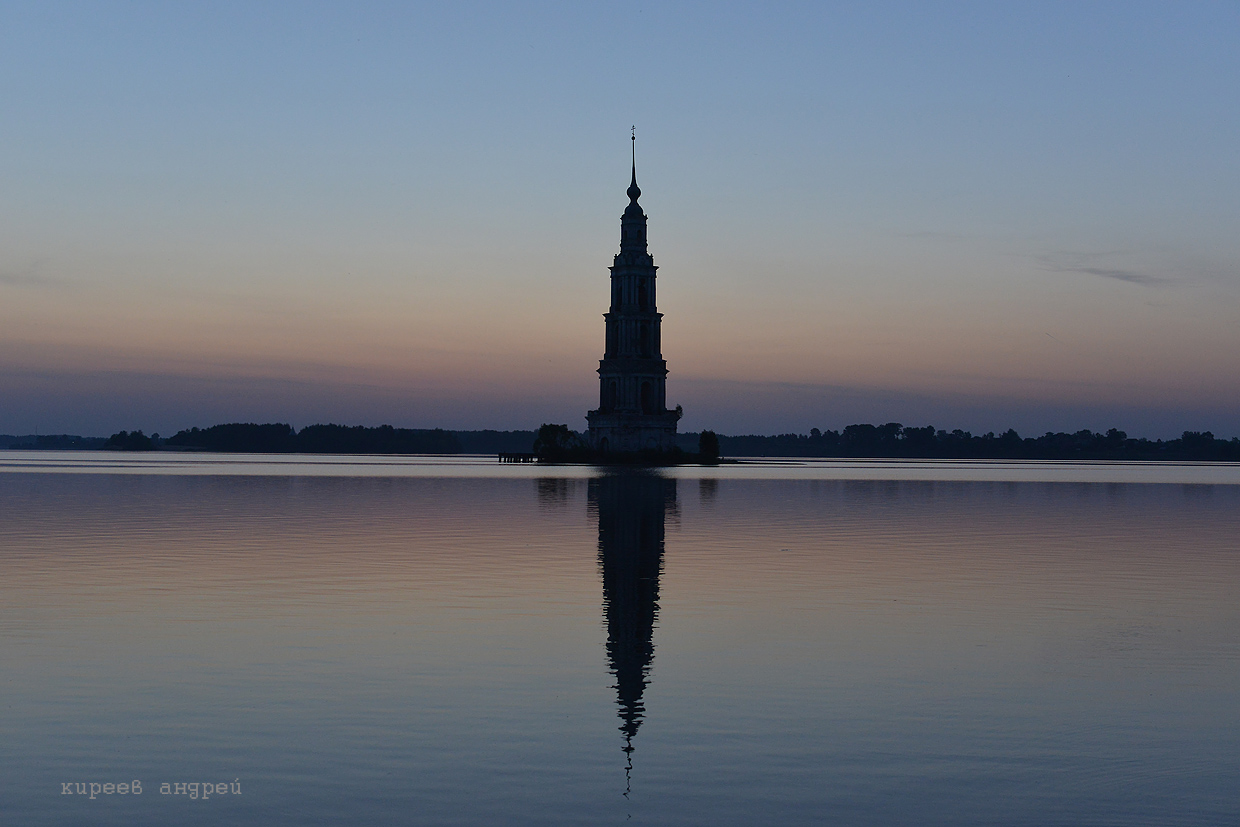 The flooded belfry is a symbol of the city Kalyazin 16