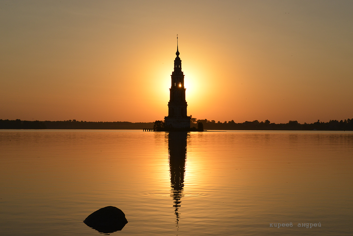The flooded belfry is a symbol of the city Kalyazin 18