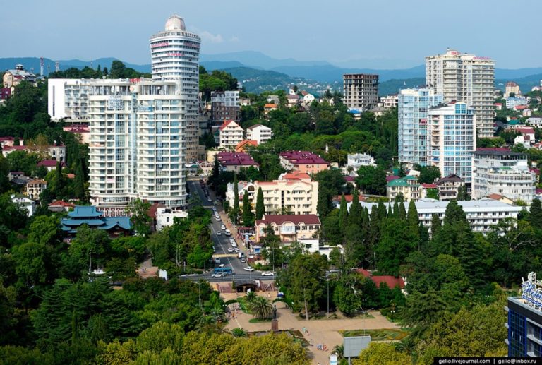 Площадь искусств сочи фото