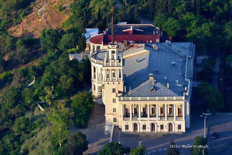 Клуб рено севастополь