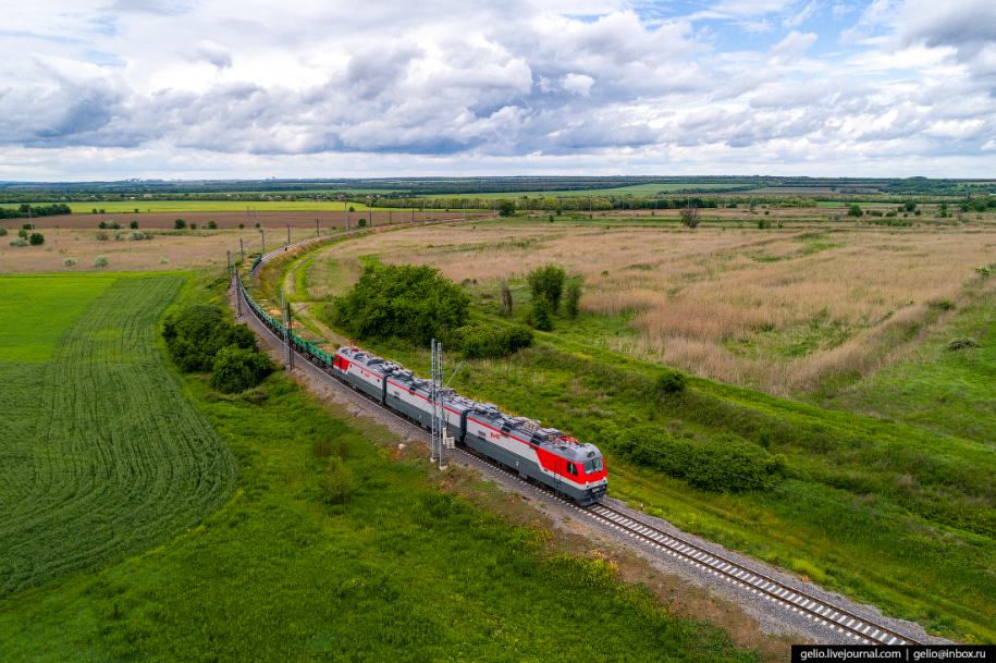 Новочеркасский электровозостроительный завод: производство локомотивов в Ростовской области