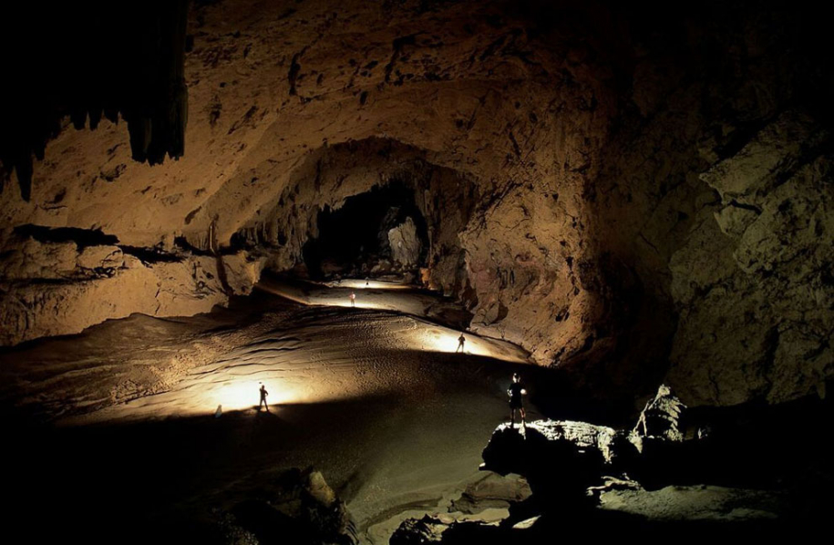 Исследование пещер 