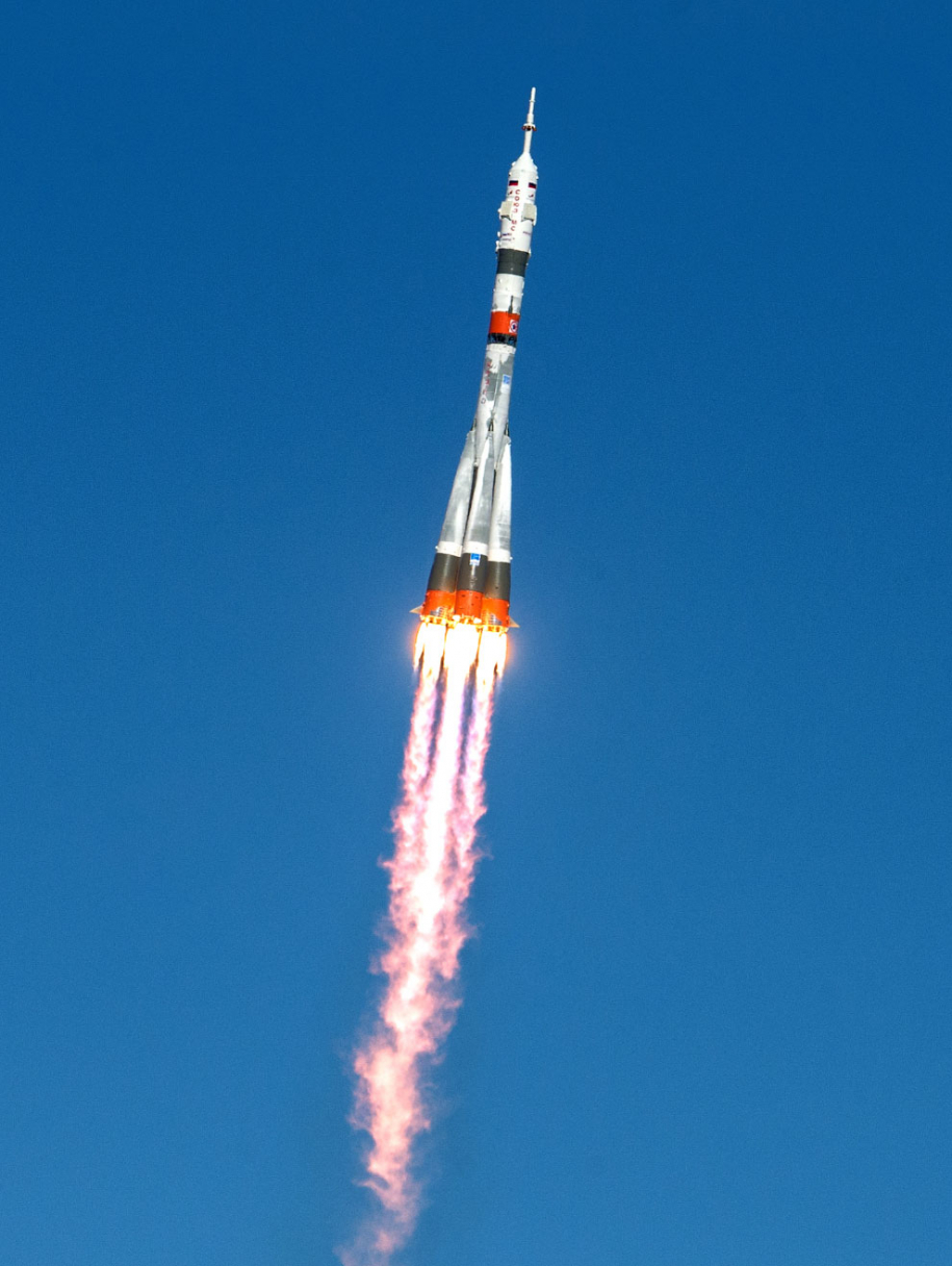 Старт космического корабля «Союз МС-17» 