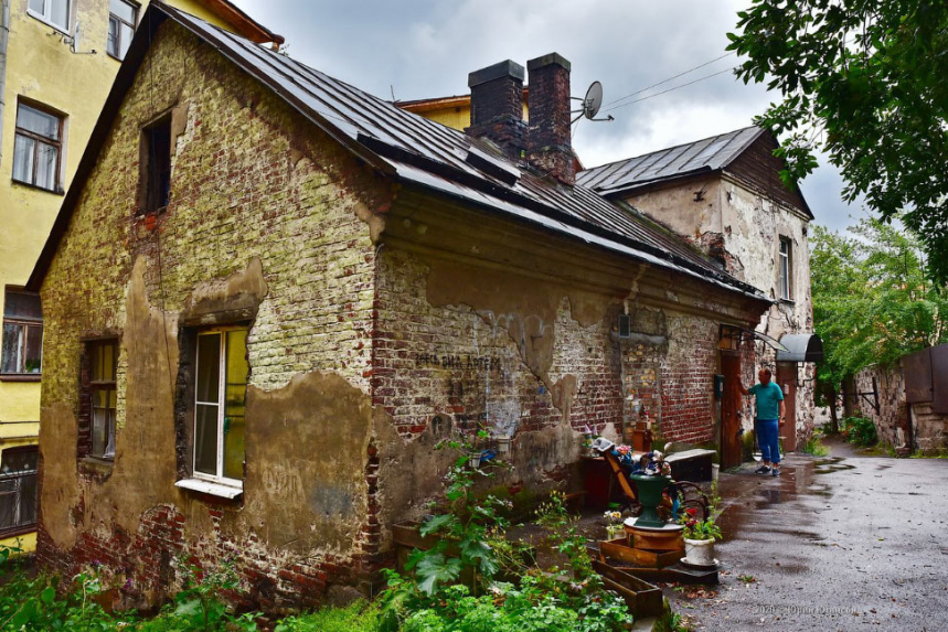 Дом горожанина — самый старый жилой дом в России 