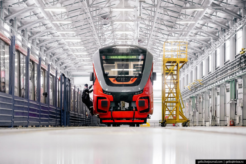 «Метровагонмаш» – как производят самые современные поезда метро 