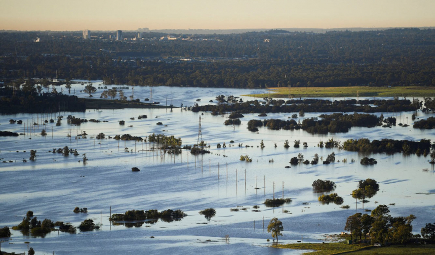 Сильнейшее за последние 60 лет наводнение в Австралии 