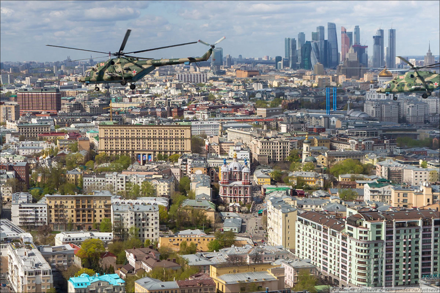Москва с высоты: на вертолёте над Замоскворечьем 