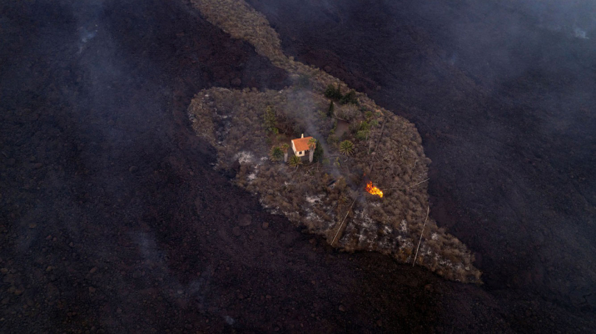 Извержение вулкана на острове Ла Пальма 