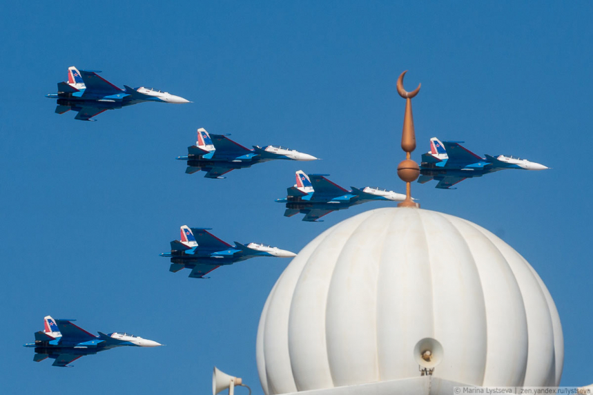 Dubai Air Show 2021. Эффектные кадры с авиашоу 