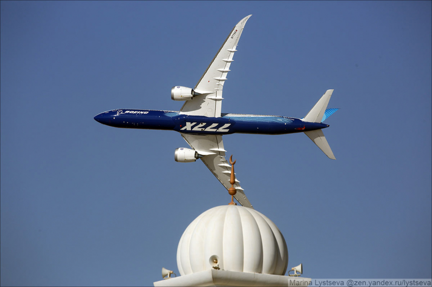 Dubai Air Show 2021. Эффектные кадры с авиашоу 