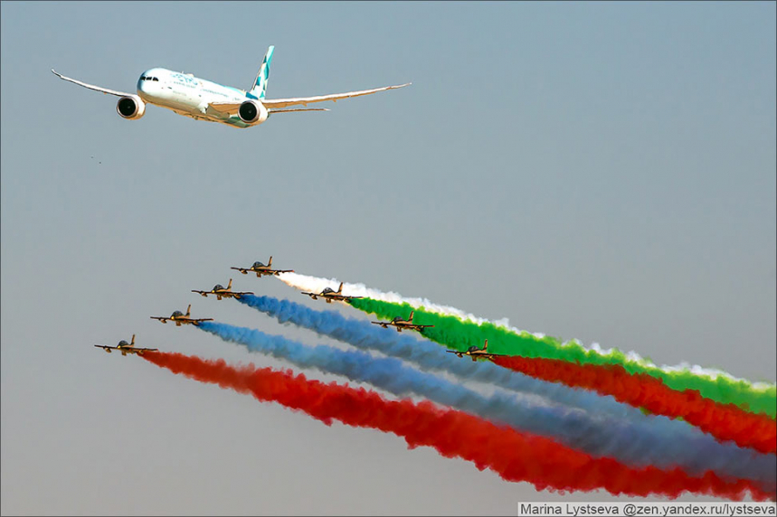 Dubai Air Show 2021. Эффектные кадры с авиашоу 