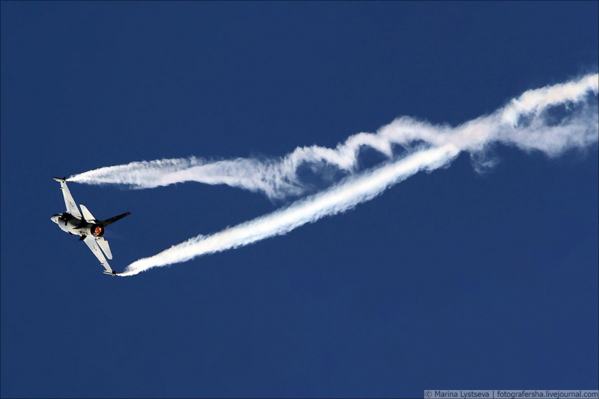 Dubai Air Show 2021. Эффектные кадры с авиашоу 